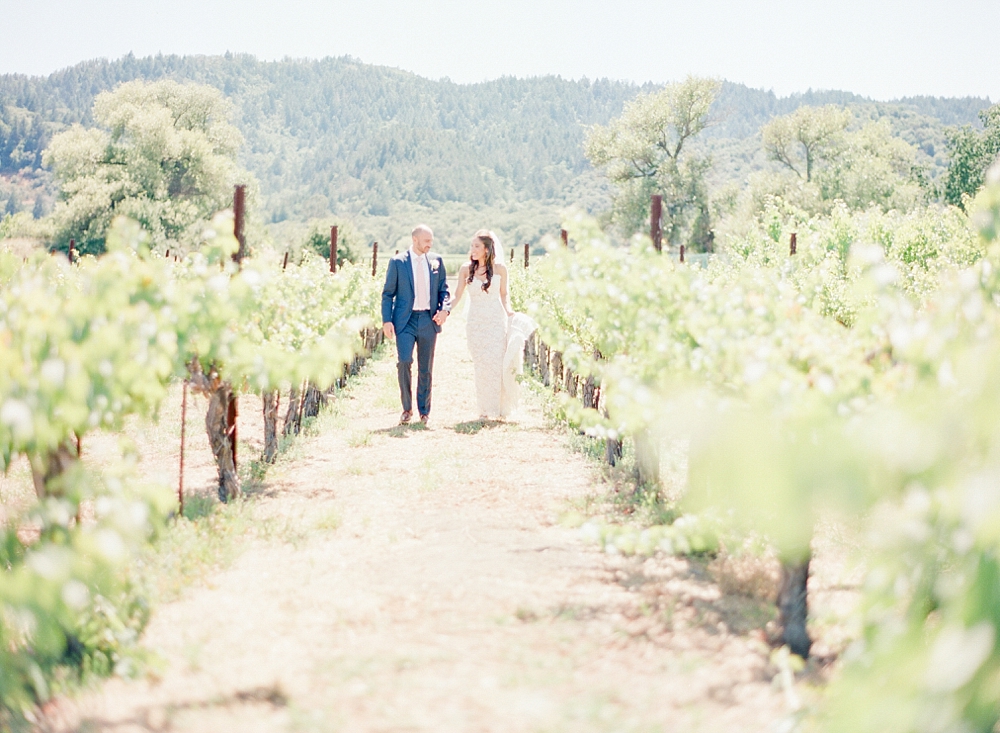 Sonoma Wine Country Wedding | © Evonne & Darren Photography | https://evonneanddarren.com