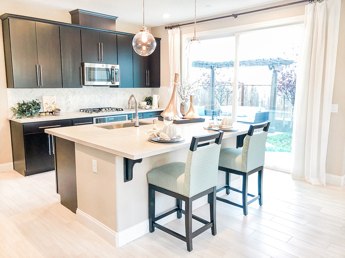 Model Home - Kitchen | © Life in Sonoma Wine Country - http://www.lifeinsonomawinecountry.com