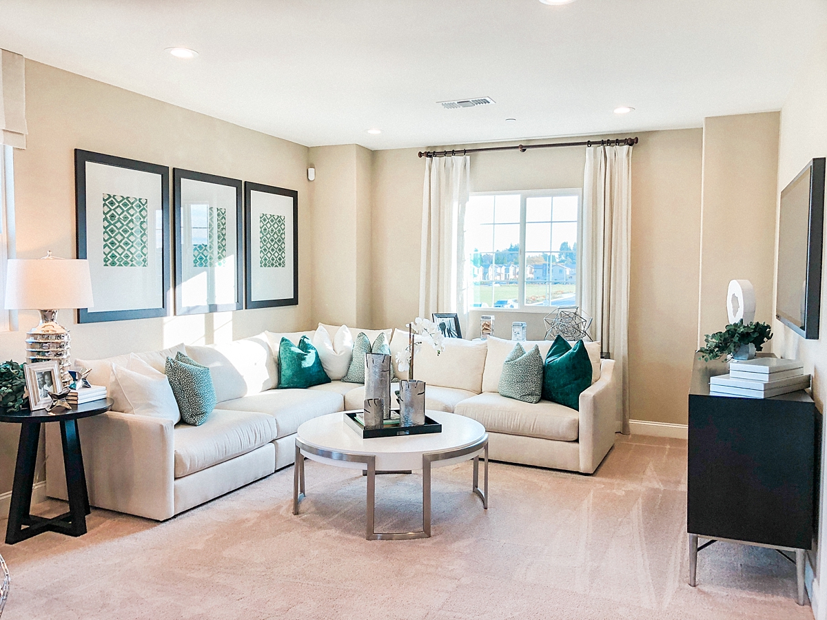 Model Home - Loft | © Life in Sonoma Wine Country - http://www.lifeinsonomawinecountry.com