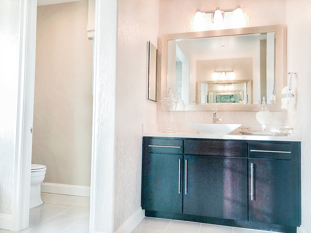 Model Home - Master Deluxe Bathroom | © Life in Sonoma Wine Country - http://www.lifeinsonomawinecountry.com
